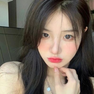 我的明星女友无限金币版下载